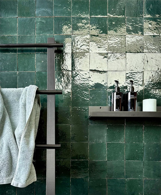 De Tegel BV Zellige Alhambra nr 45 Vert Fonce 10x10 cm, afname per doos van 1 m²