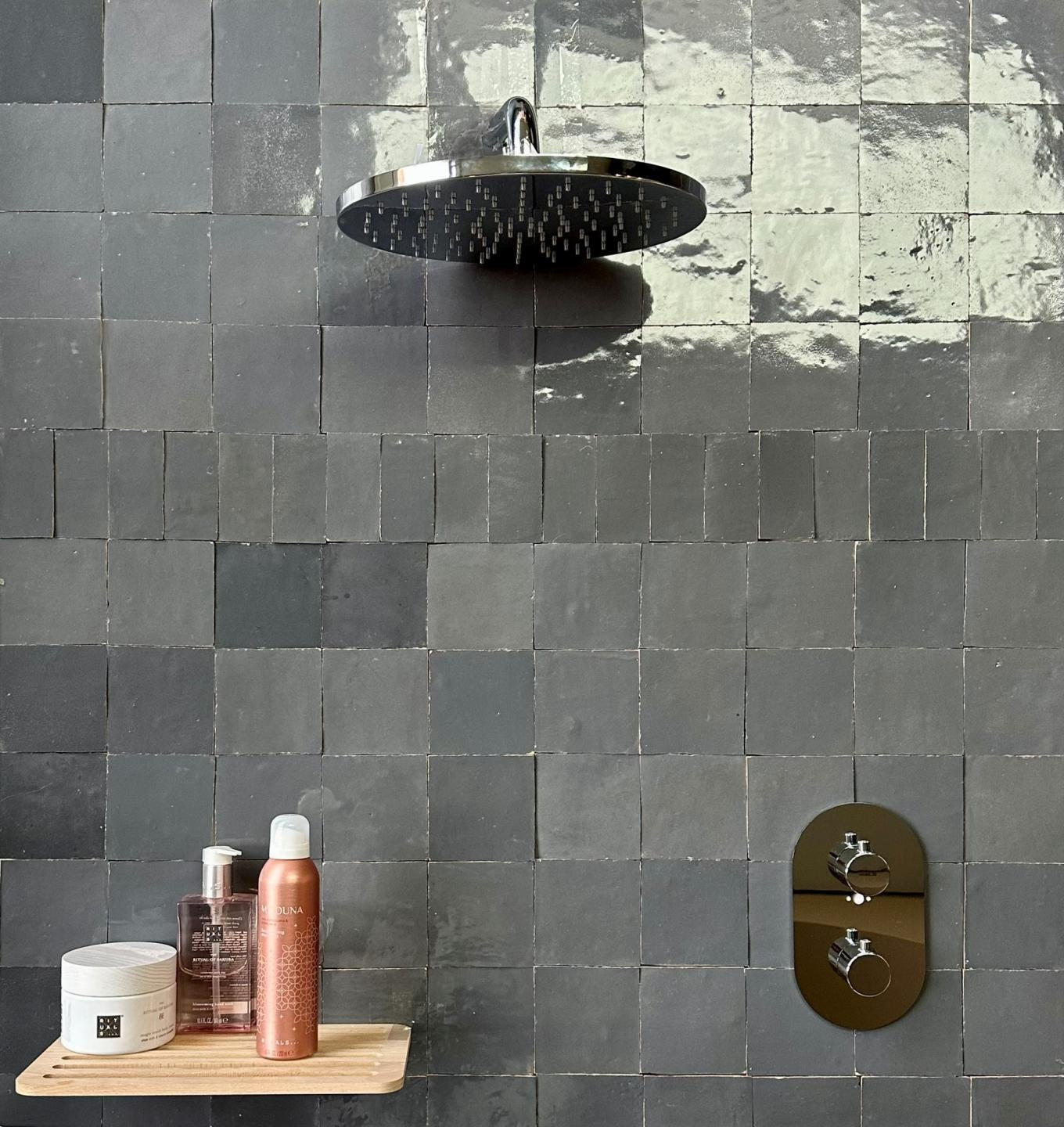 De Tegel BV Zellige Alhambra nr 40 Gris Fonce 10x10 cm, afname per doos van 1 m²