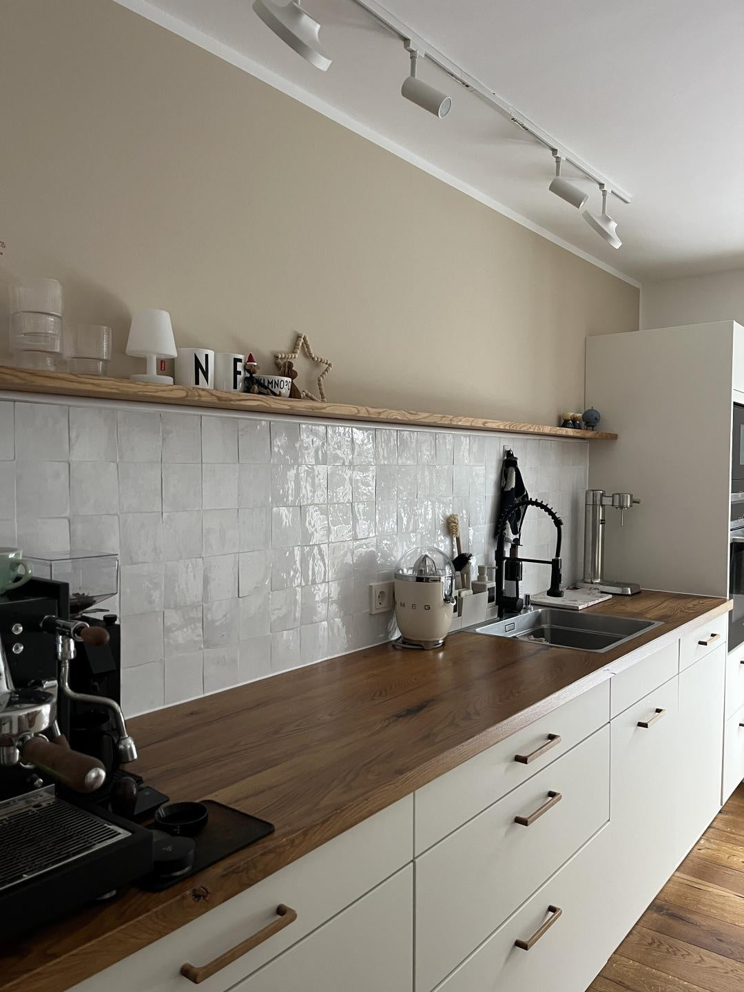 De Tegel BV Zellige Alhambra nr 00 Blanc 10x10 cm, afname per doos van 1 m²