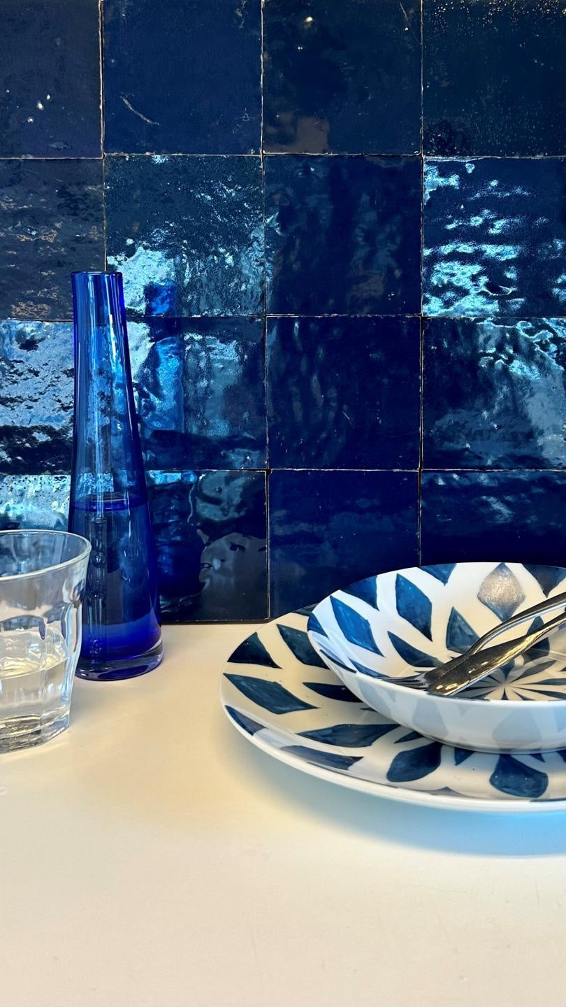 De Tegel BV Zellige Alhambra nr 51 Blue de Nuit 10x10 cm, afname per doos van 1 m²